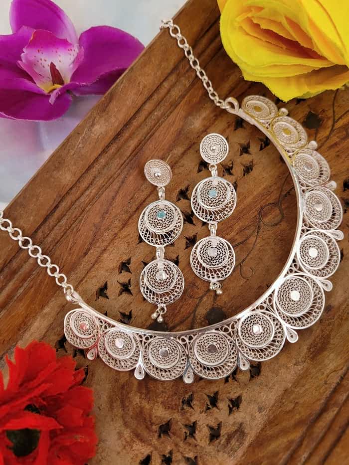 Handcrafted Silver Peacock Feather Choker Silver Linings