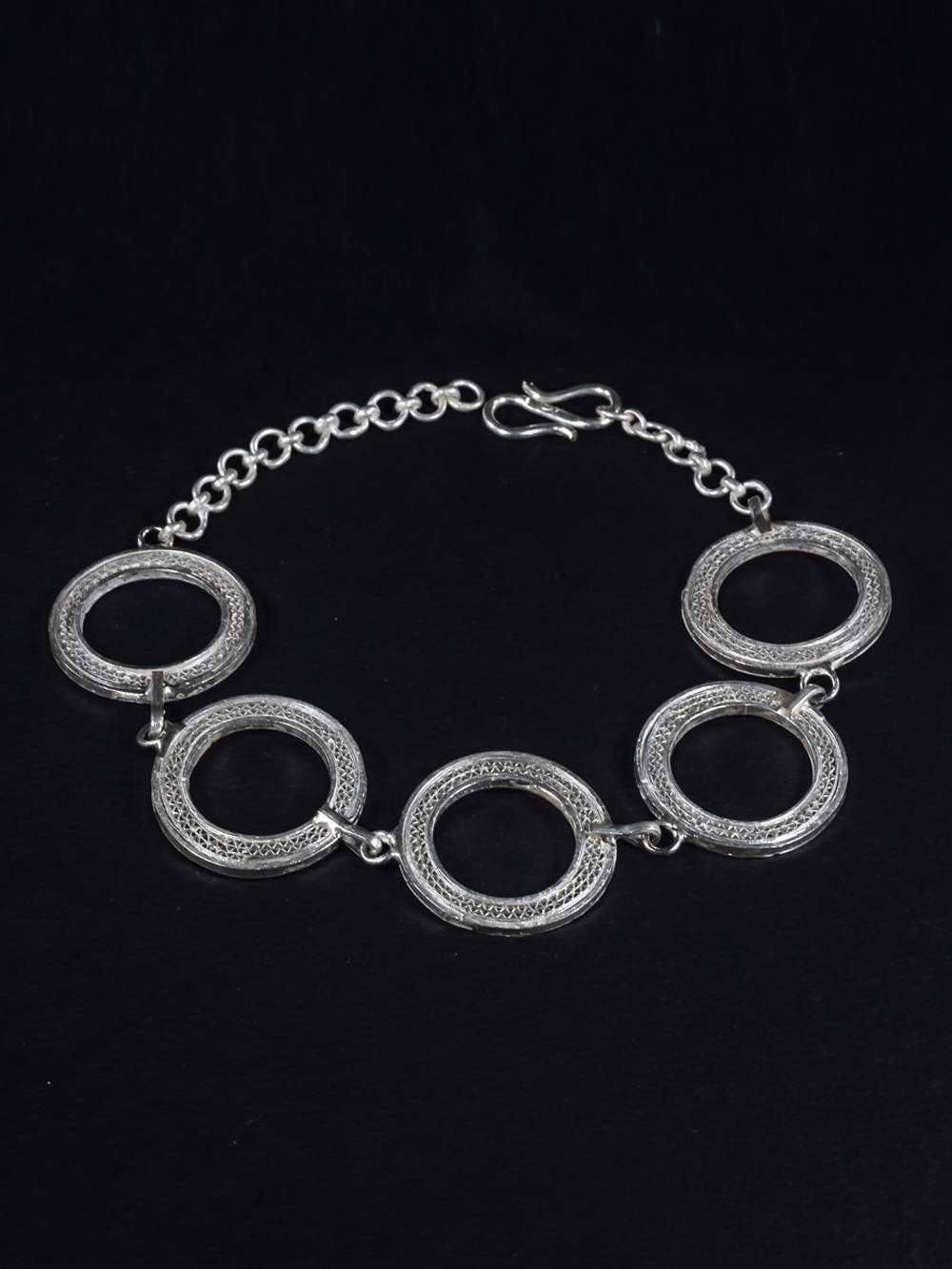 Silver Bracelets online