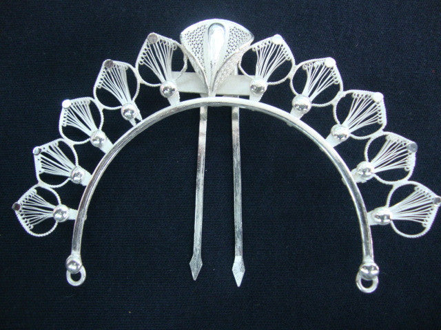 Silver hair accessories