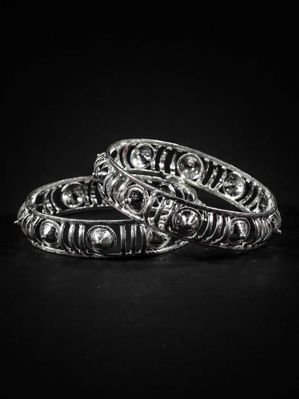 issi Bangles