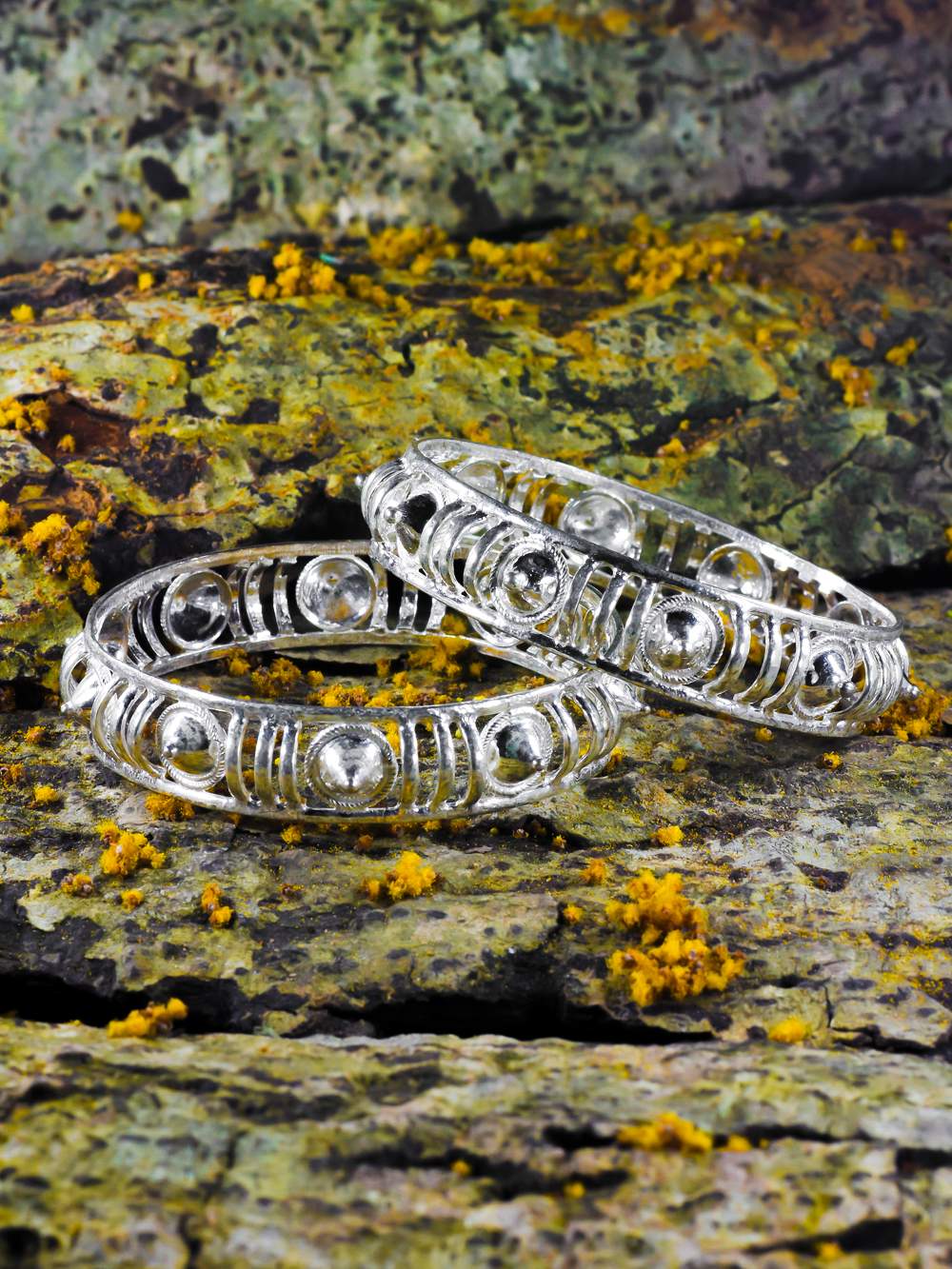 issi Jewelly Bangles