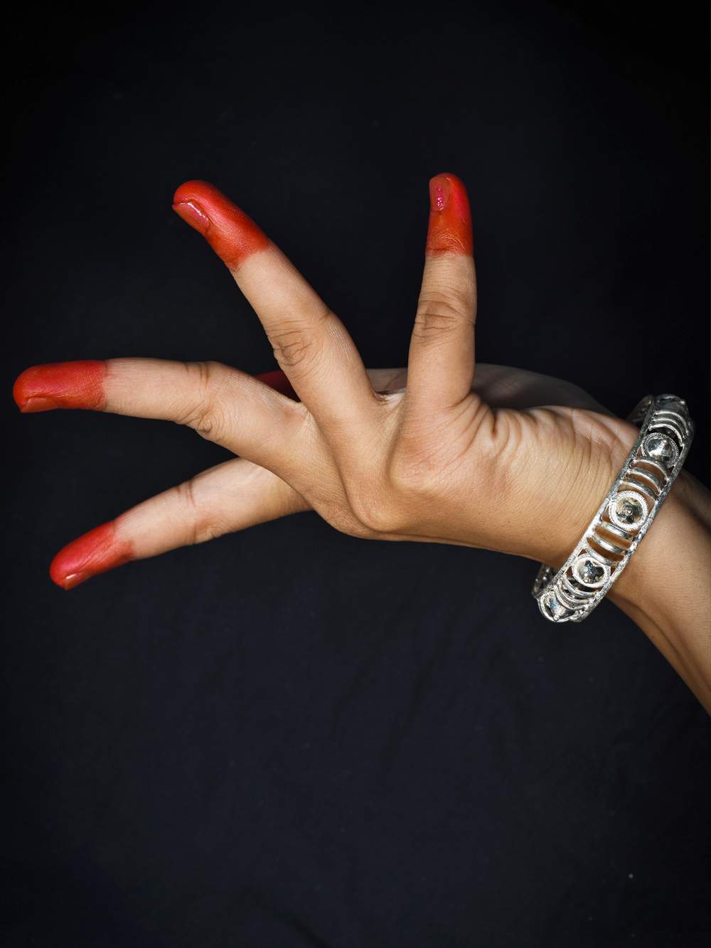 issi dance Bangles