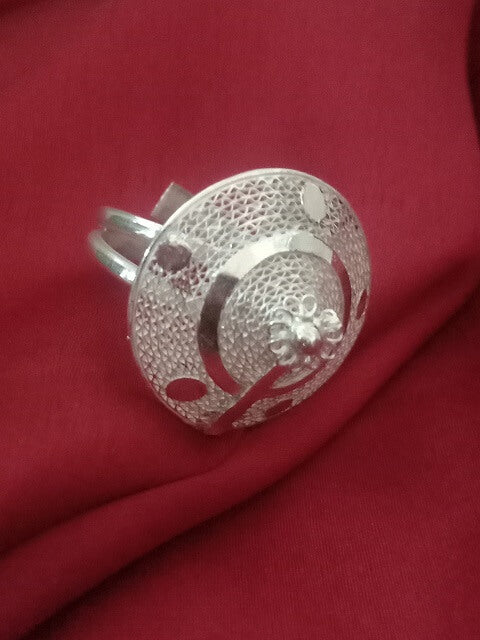 Silver rings for women