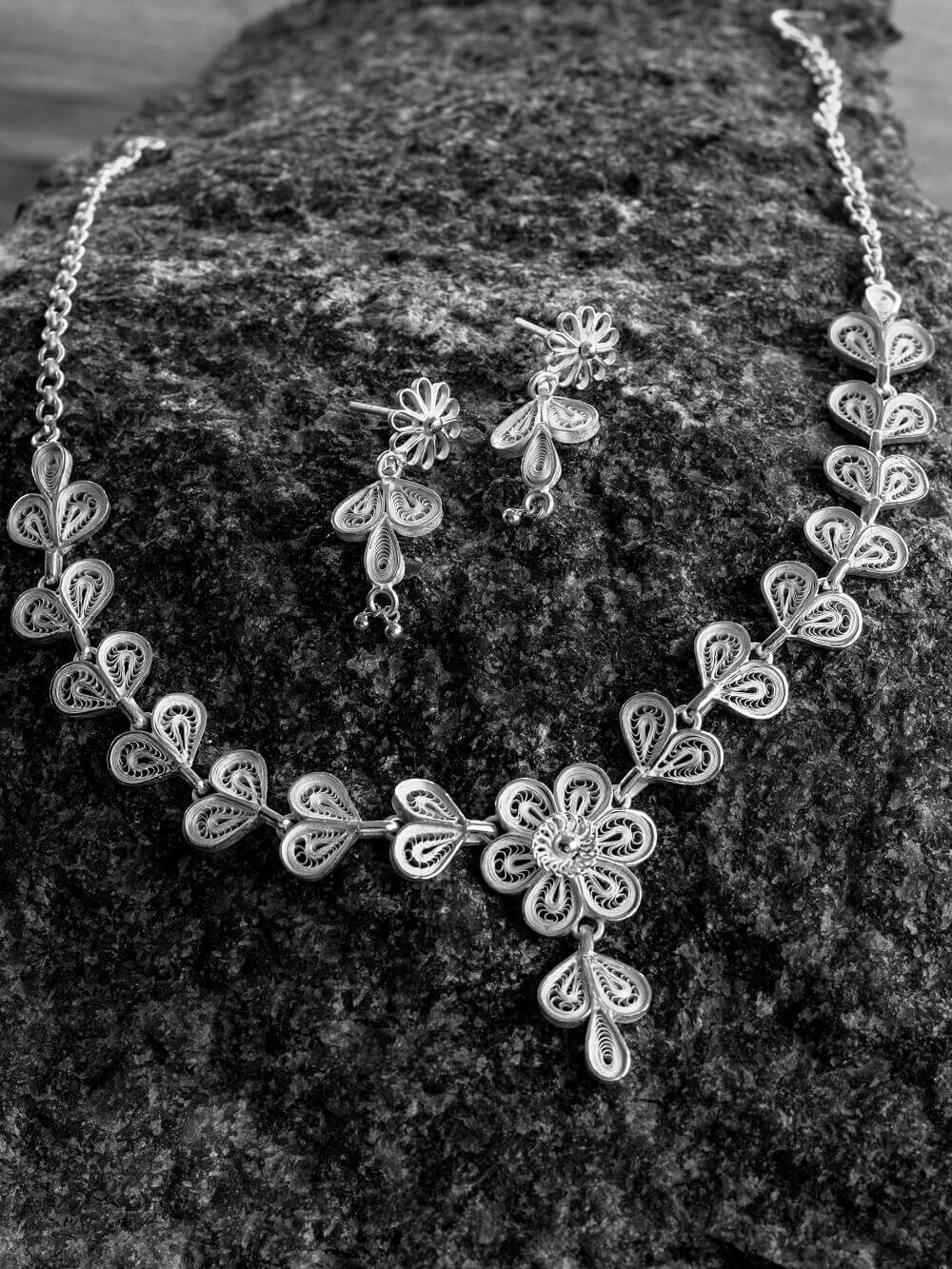 Silver Necklace set