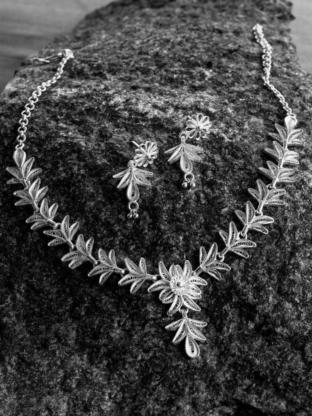 Silver Necklace set