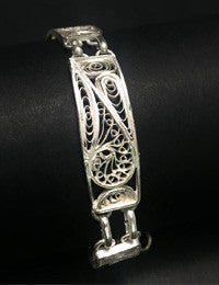 
                      
                        Silver Bracelets
                      
                    