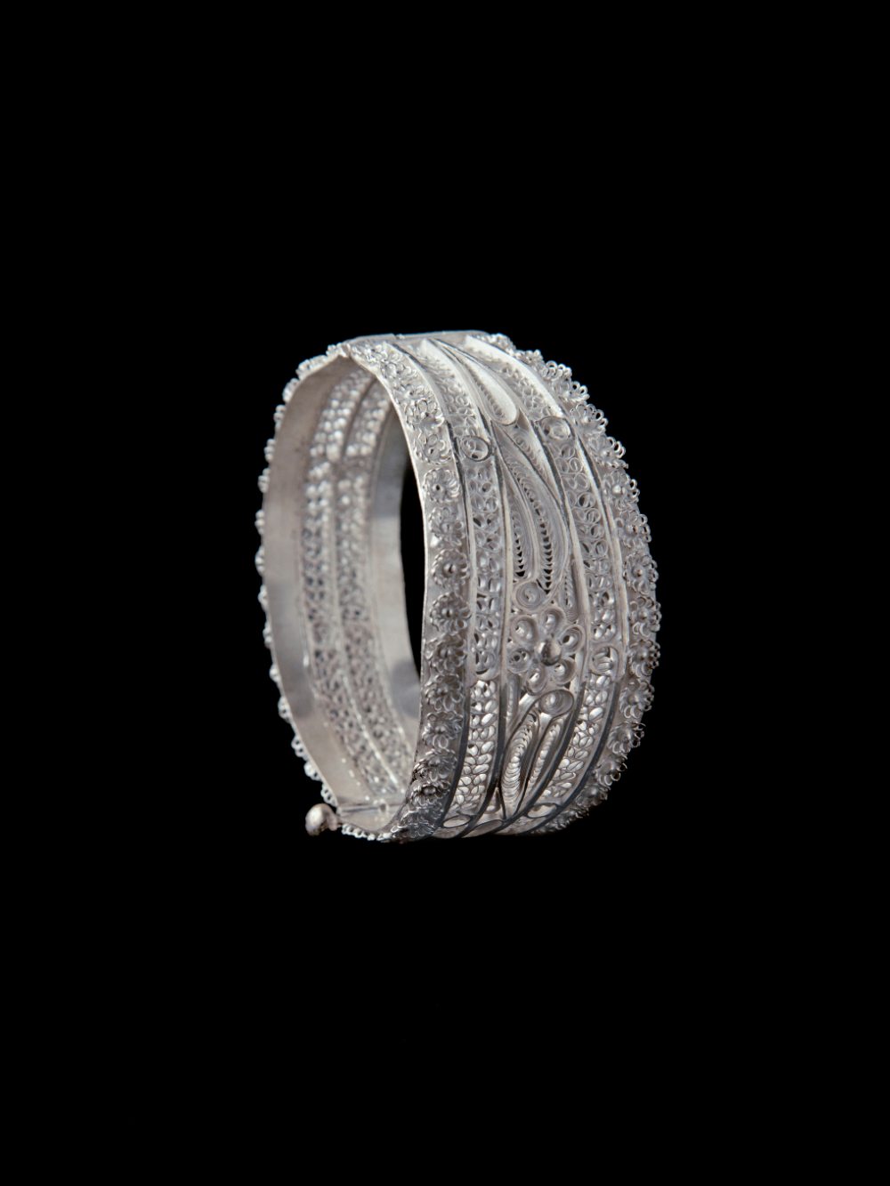 Silver Bangles handmade with Filigree