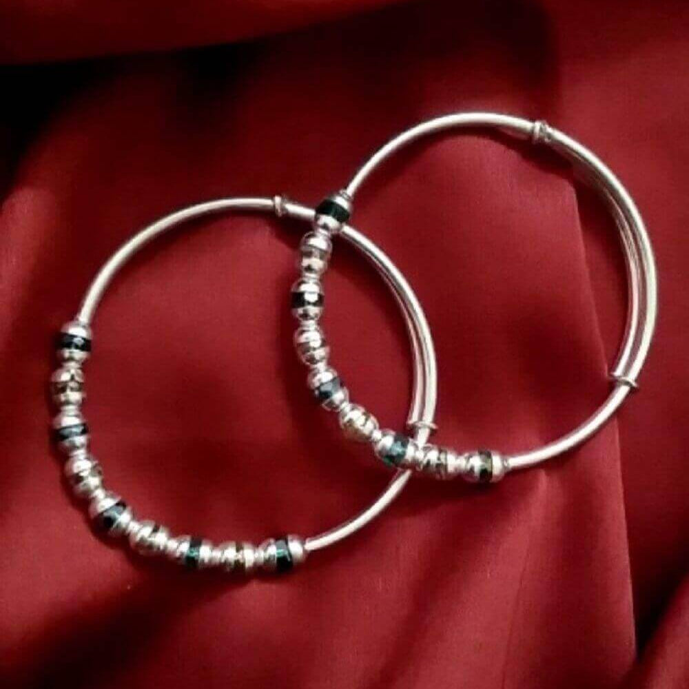 
                      
                        Baby bangles Silver
                      
                    