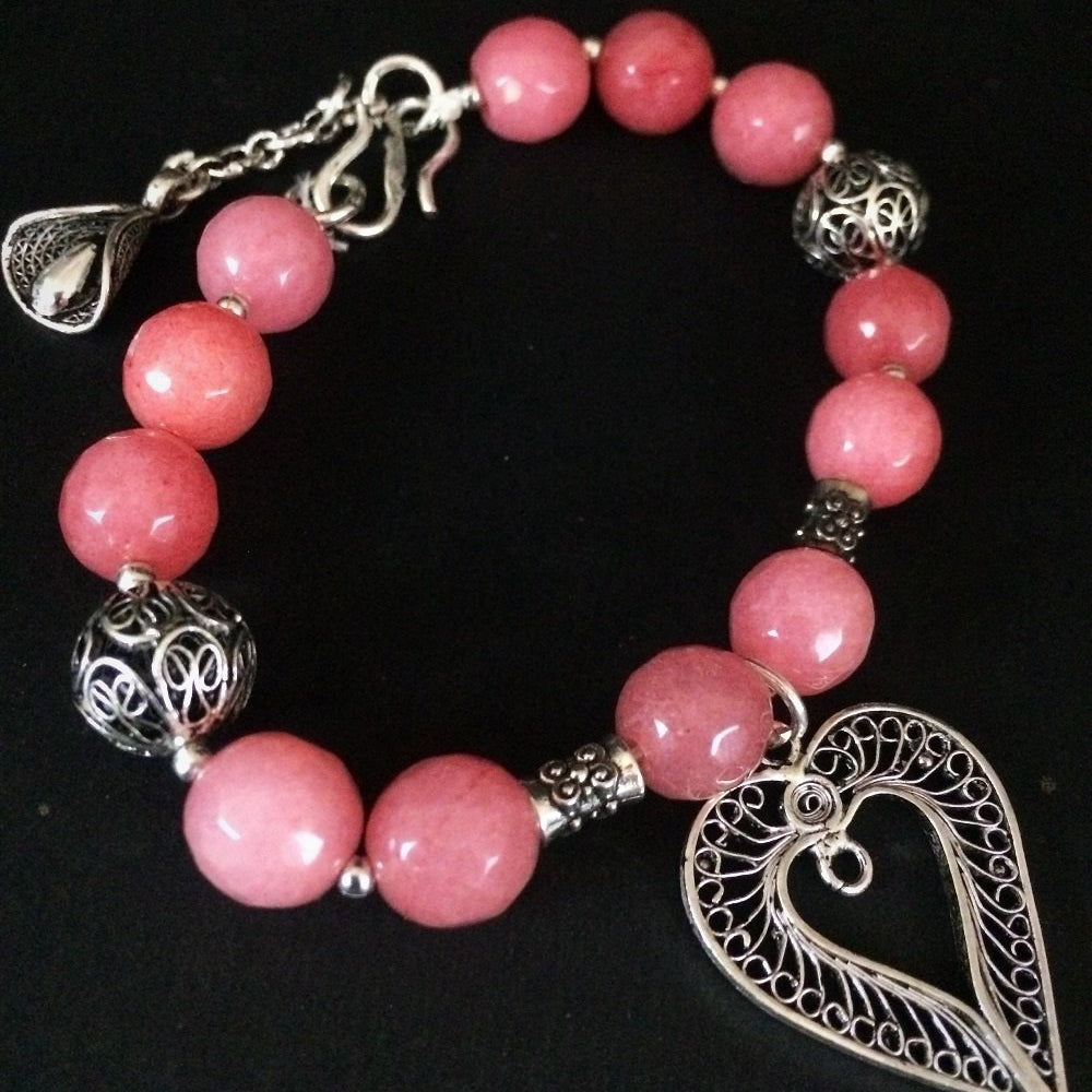 Pink bracelets online