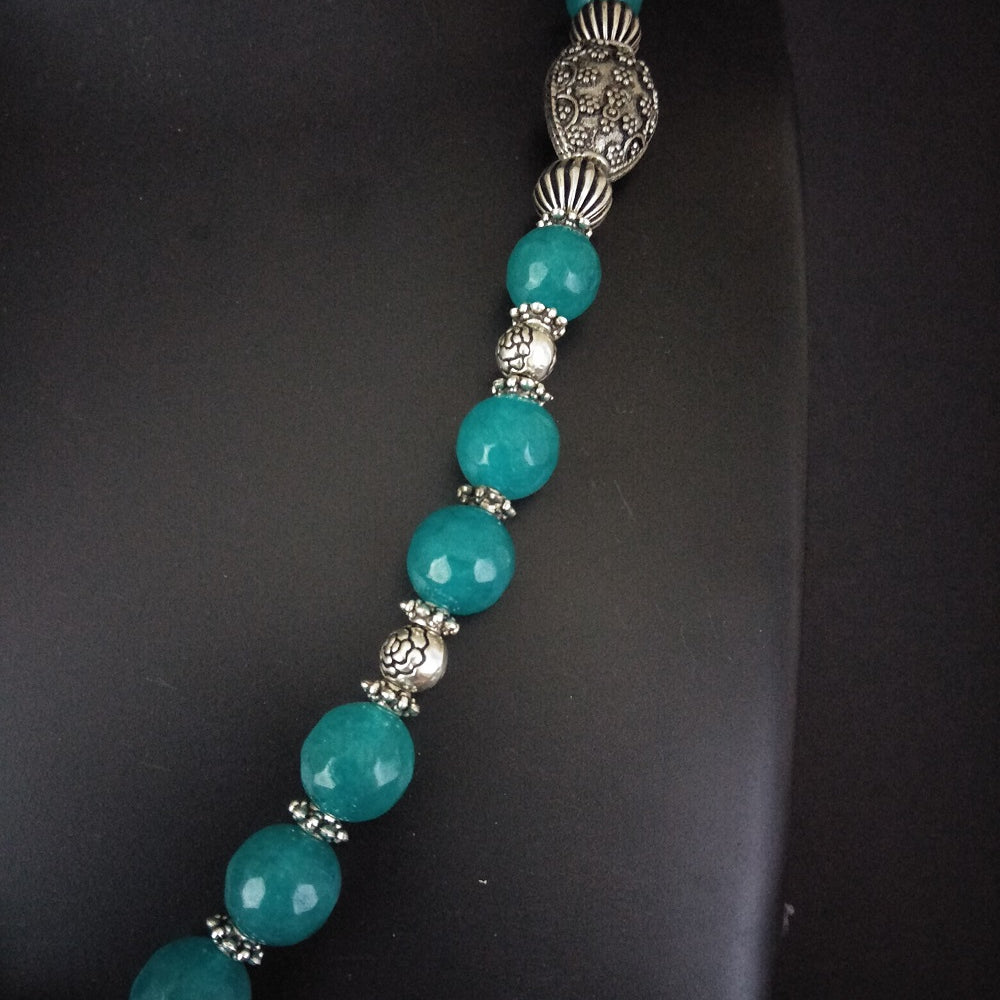 
                      
                        Beads necklace        
                      
                    