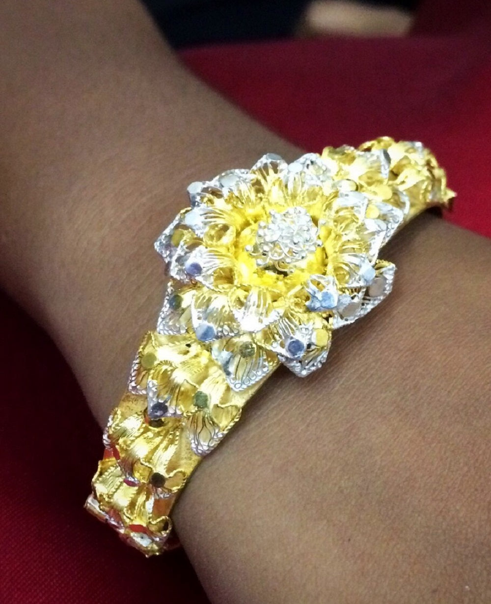 Bracelets in Silver    