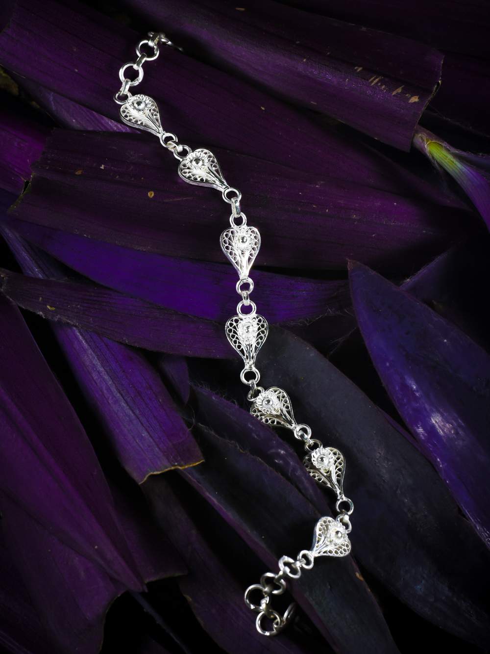 Bracelets online