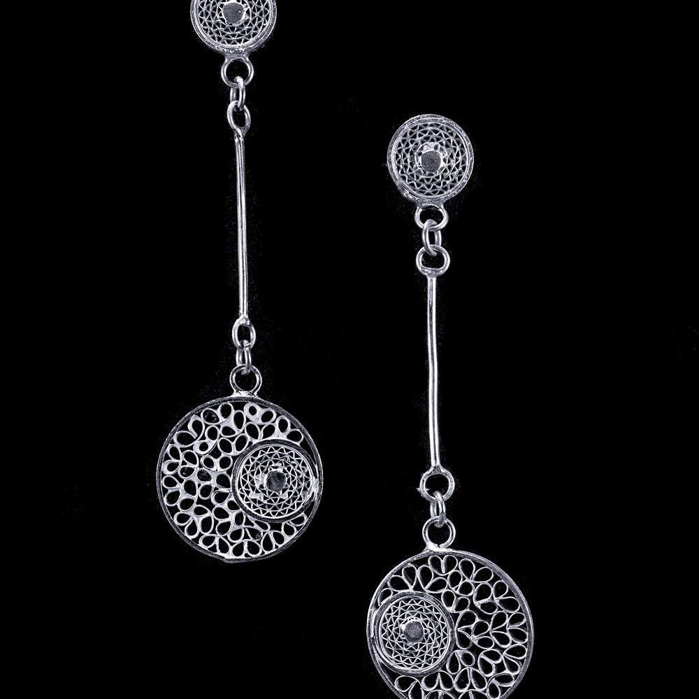 Dangl earrings    