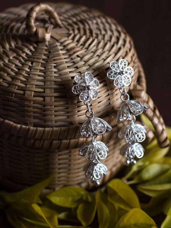 Buy 925 Antique White Silver Earrings Online – SilverStore.in
