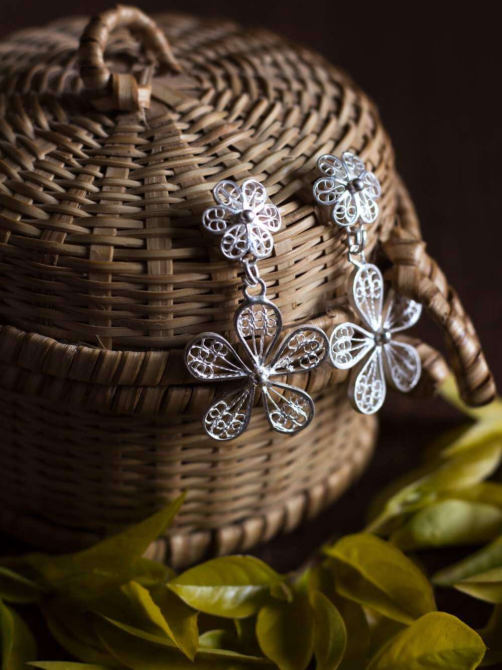 Dangles Online     