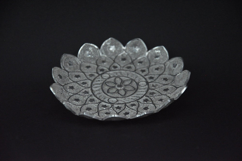 
                      
                        Silver Filigree Plate
                      
                    