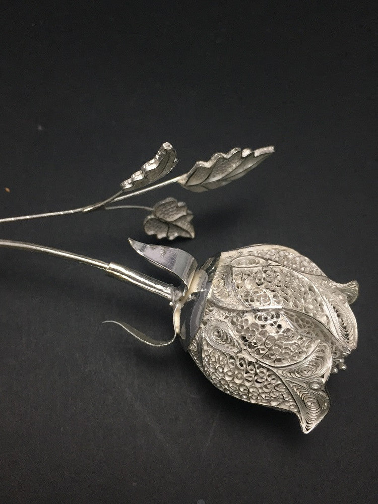 
                      
                        Silver Filigree Rose
                      
                    