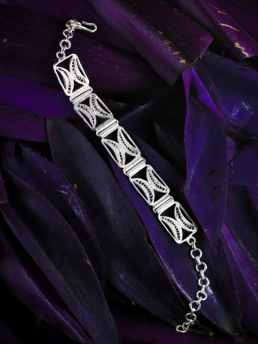 Silver Bracelets online