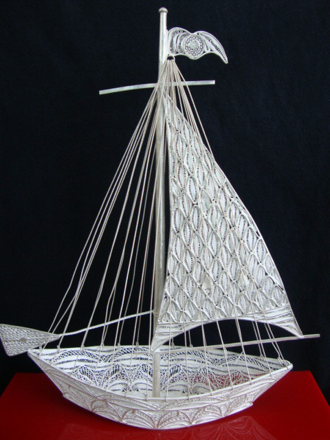 
                      
                        Silver Filigree Ship
                      
                    