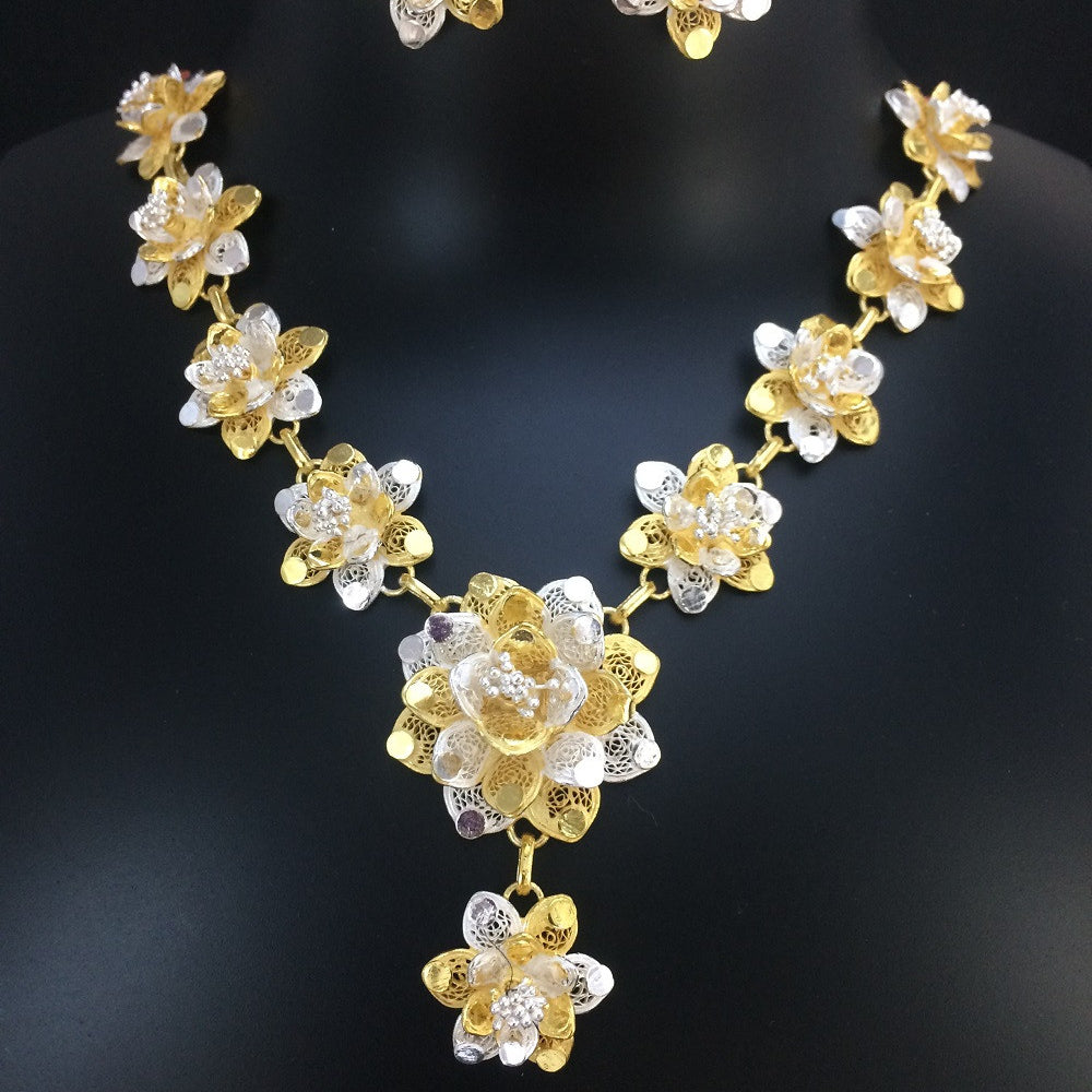 Golden Necklace India online        