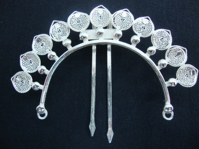 
                      
                        Silver hair accessories
                      
                    