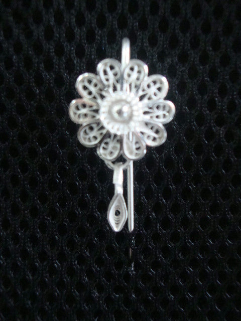 Silver hair accessories