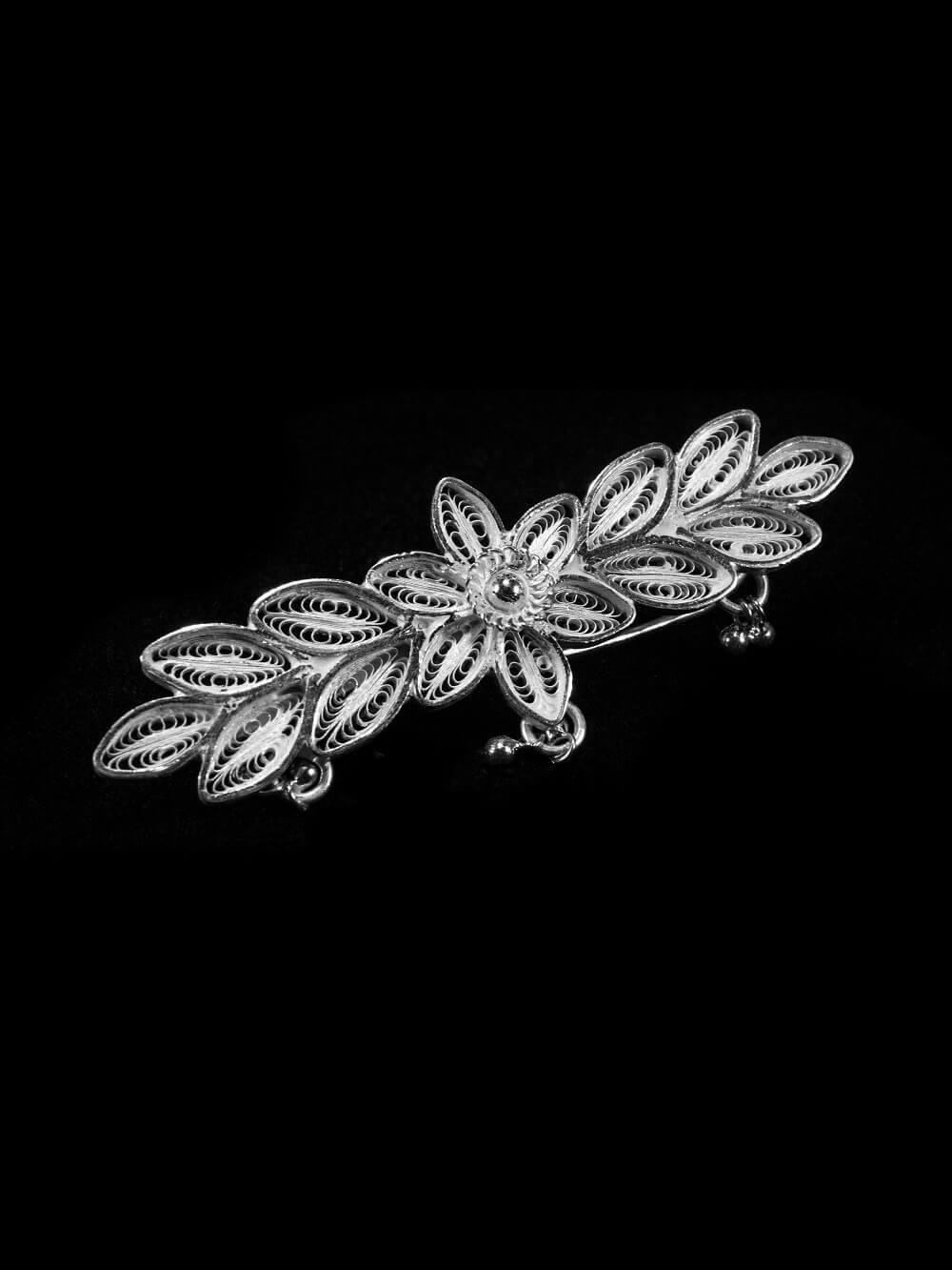 Hair clips and accessories online deals