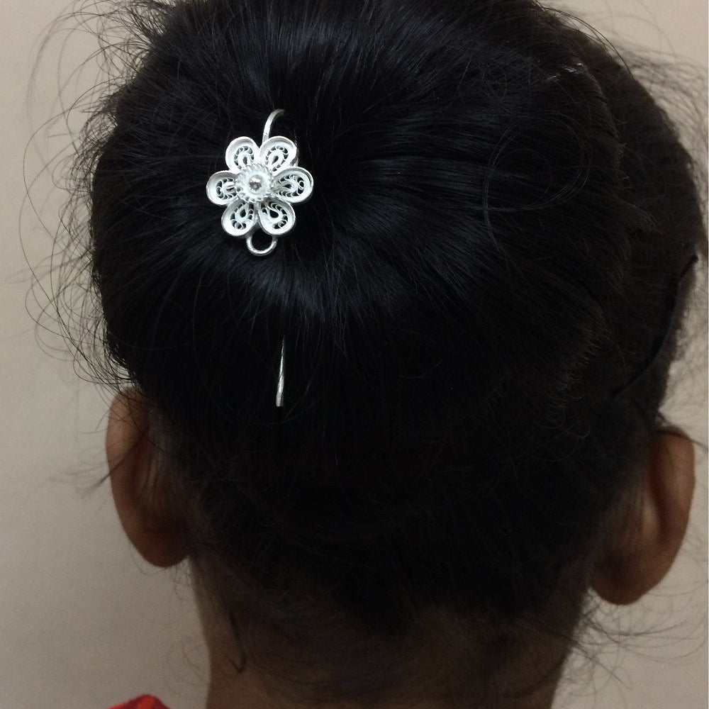 
                      
                        Hair Jewelly        
                      
                    
