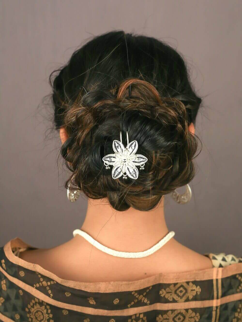 Beautiful Hair Brooch Online starting from ₹790 for Brides and Bridesmaids  | Indian hair accessories, Hair brooch, Hair style on saree