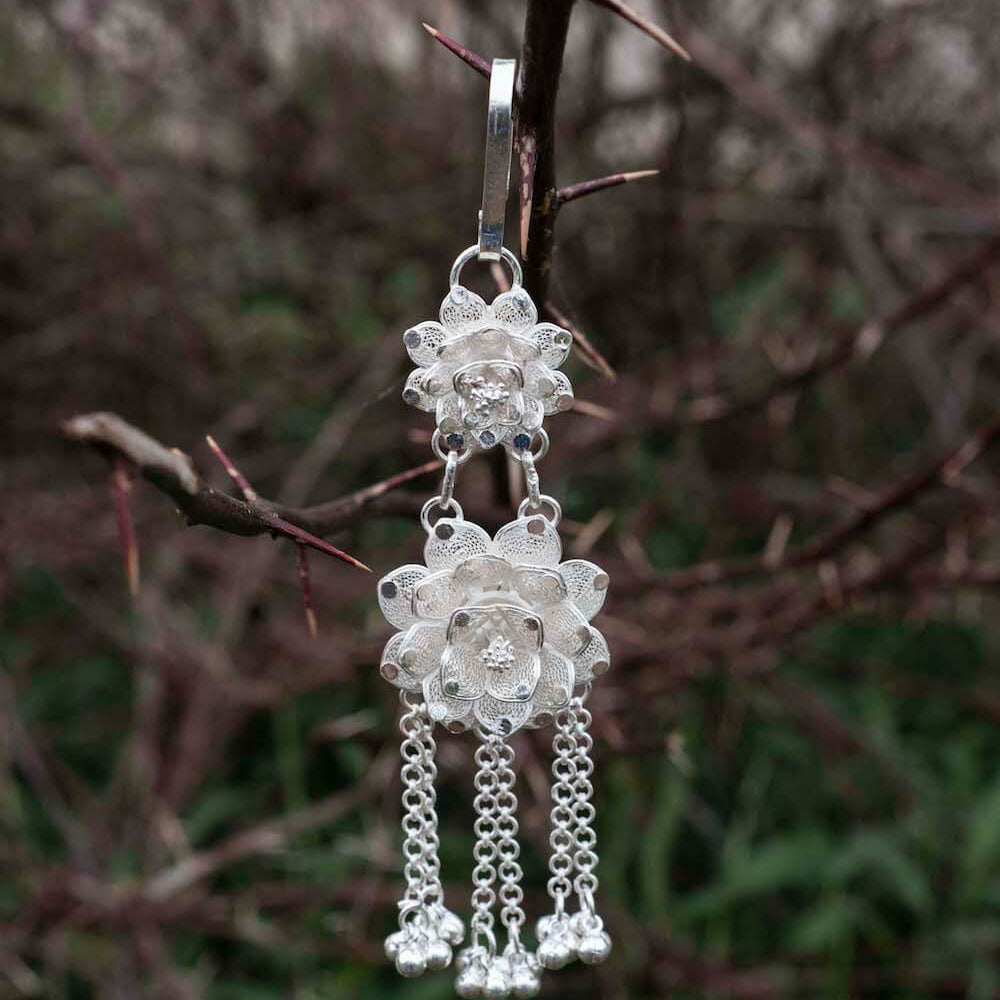 
                      
                        Swinging Chabi Challa
                      
                    
