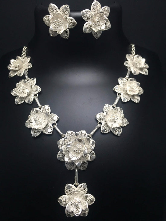Silver Necklace sets