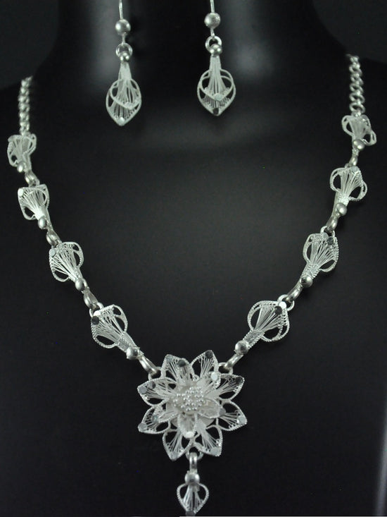 Load image into Gallery viewer, Original Filigree Necklace
