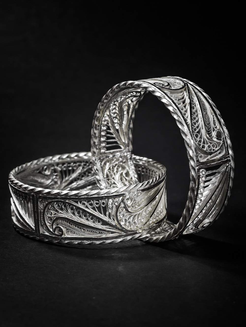 issi Bangles       