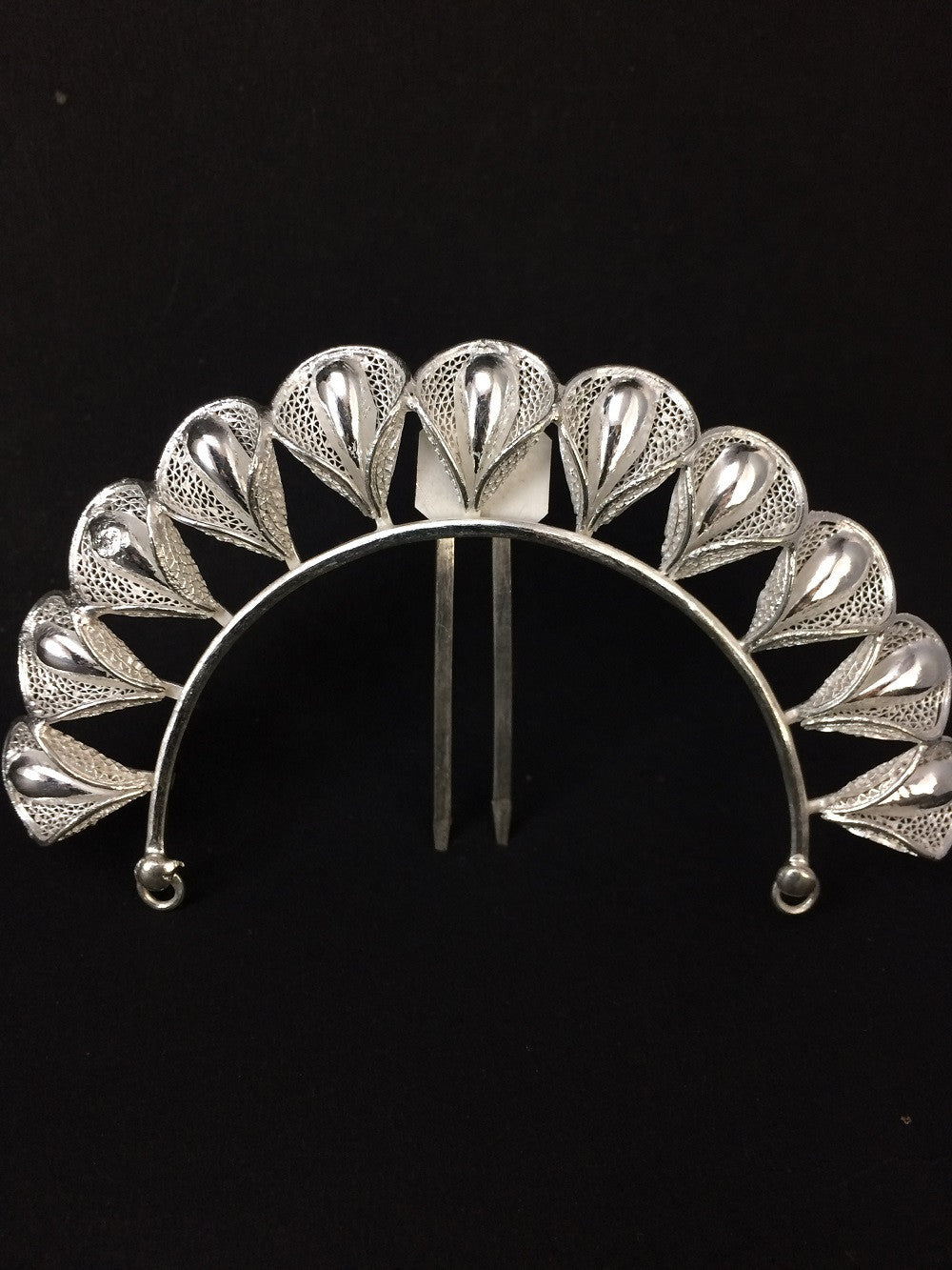 Silver hair accessories