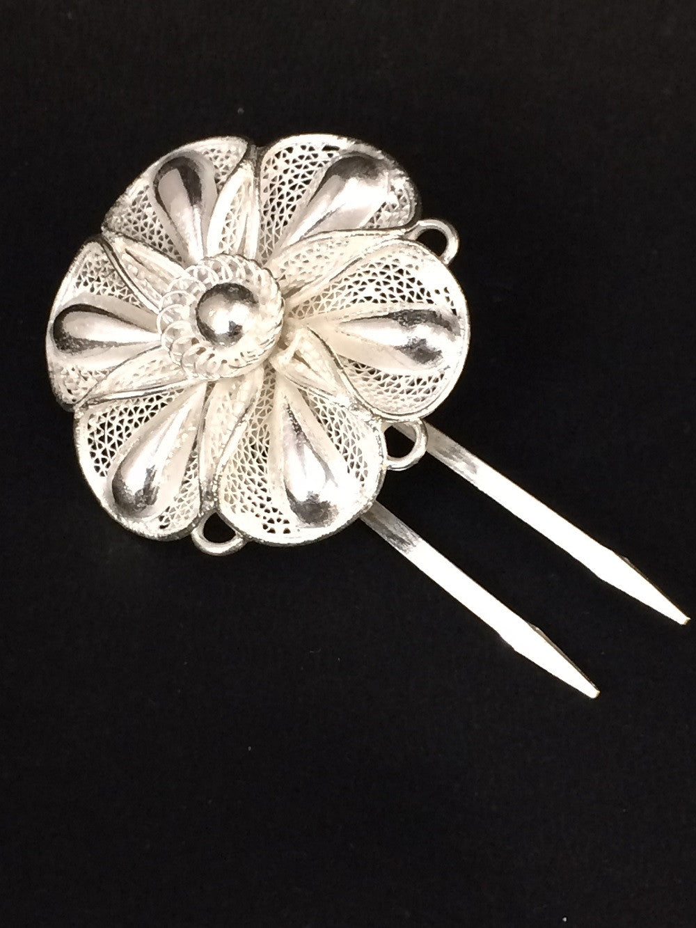 Silver hair accessories