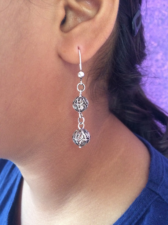 Oxidizes earrings       