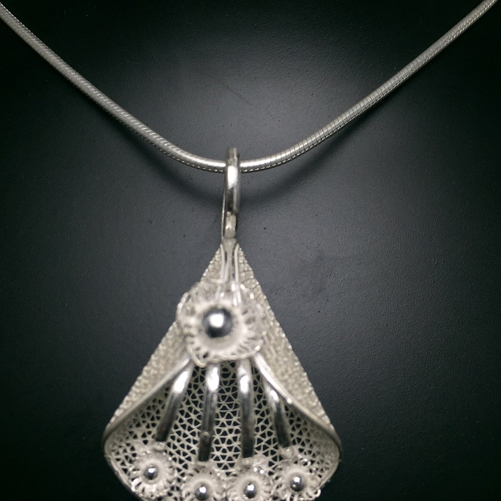 
                      
                        Silver Pendant set
                      
                    