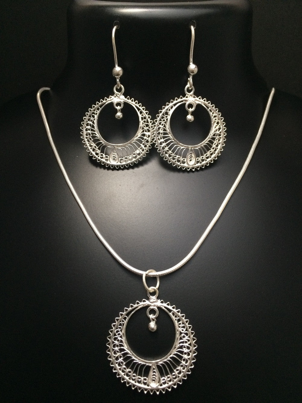 Silver Pendant set