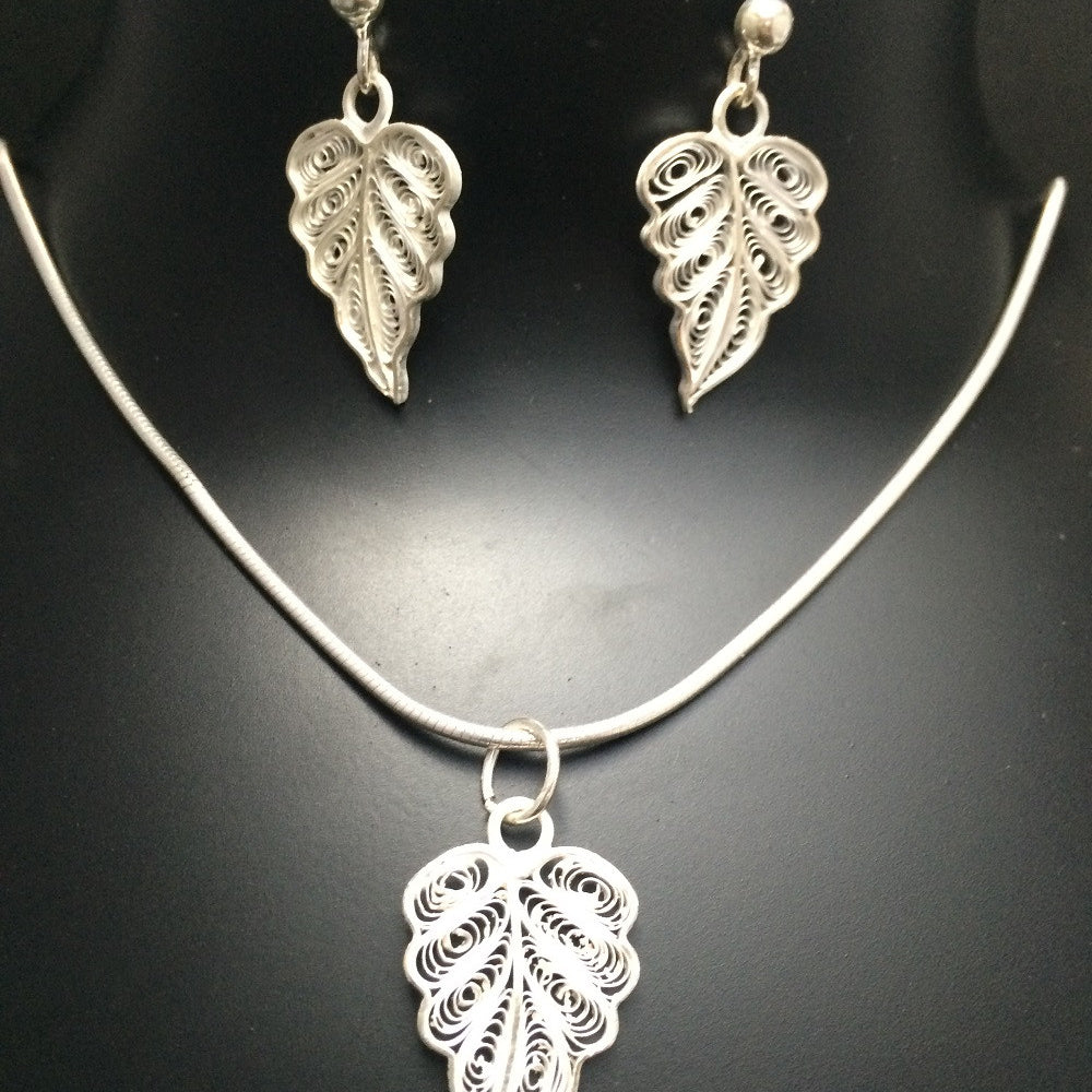 Silver Filigree Pendant Set Leaf PD115 - SilverLinings.in - 4