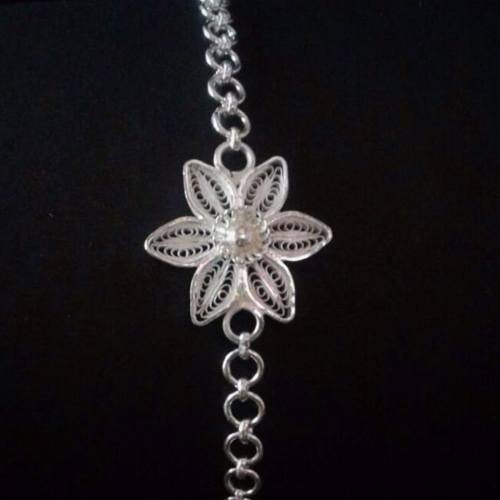 
                      
                        Rakhi online India RAK004_2
                      
                    