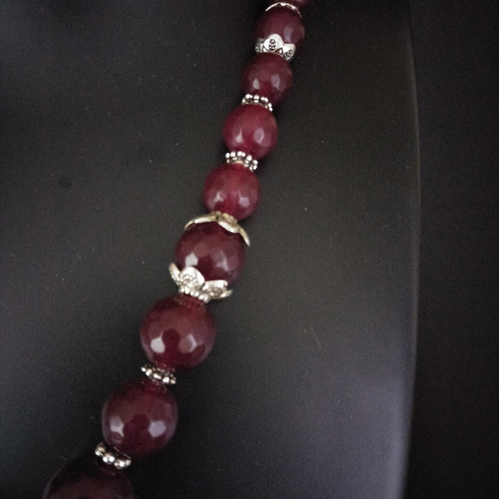 
                      
                        Red Onyx necklace       
                      
                    