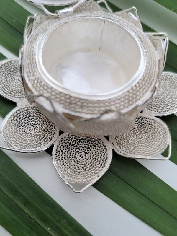 
                      
                        Sindoor Box Lotus
                      
                    