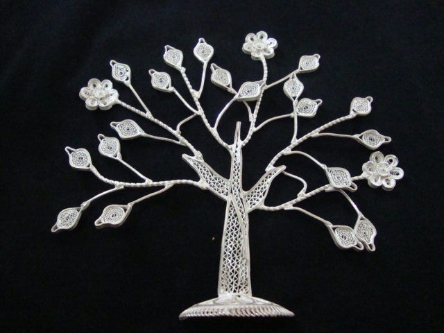 
                      
                        Silver showpieces
                      
                    