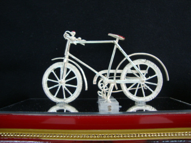 
                      
                        Silver Filigree Bicycle
                      
                    