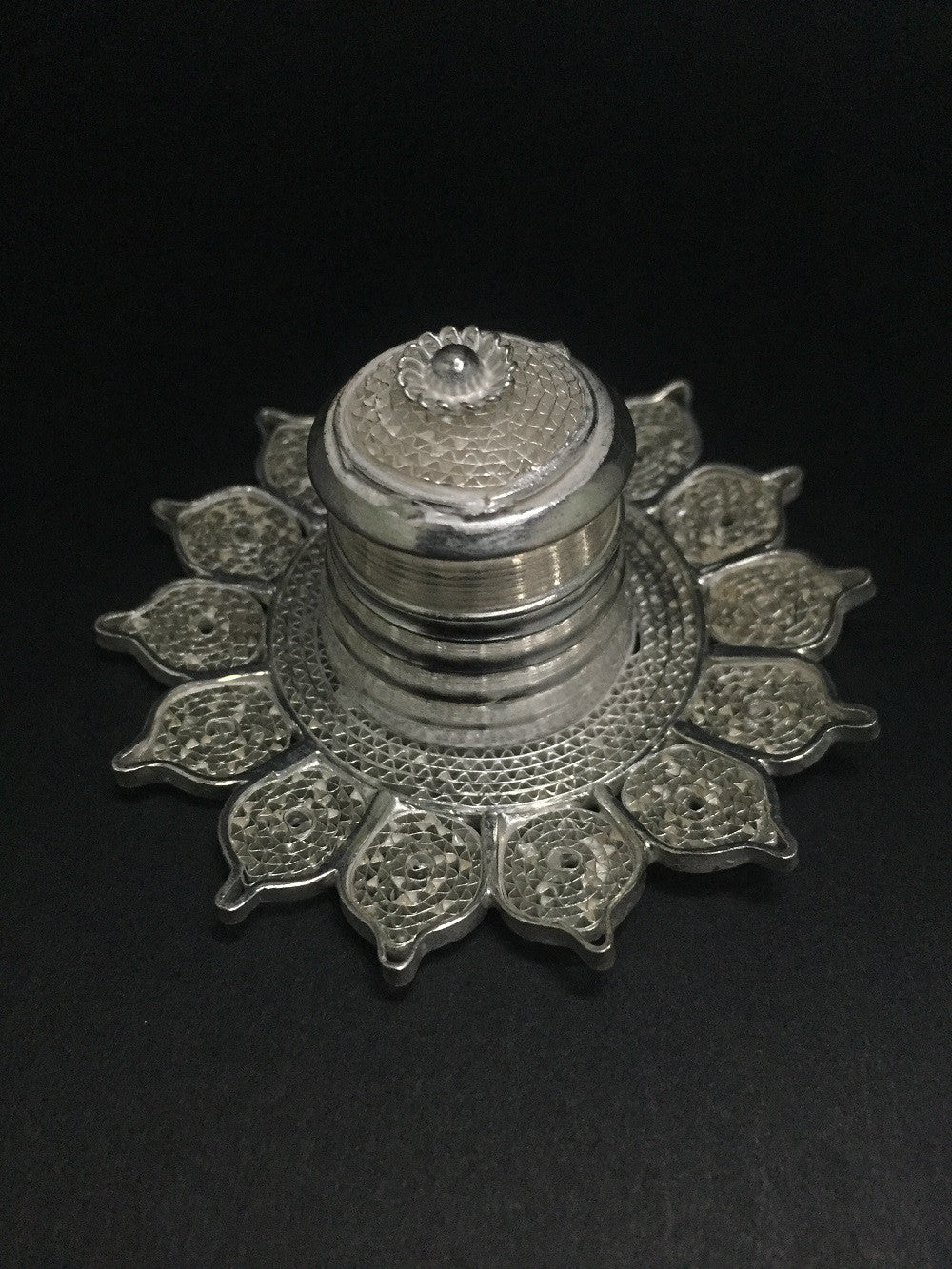 Silver Filigree Petal Sindoor Box