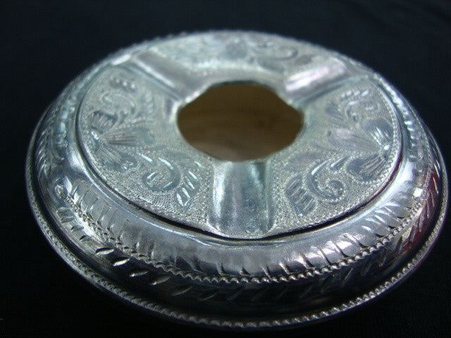 
                      
                        Silver Ashtray
                      
                    