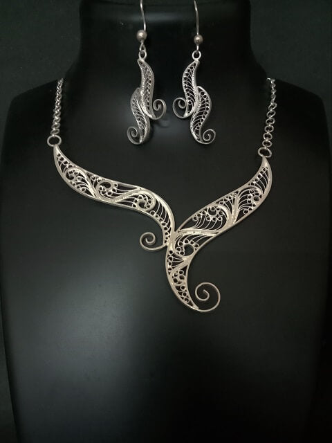 Silver Choker Set