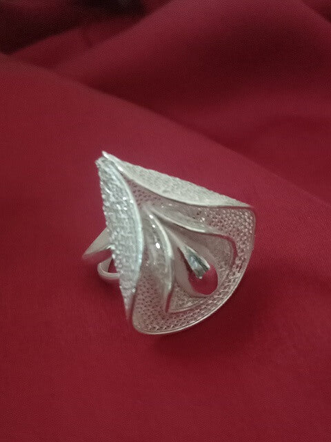 Buy Silver Rings for Men by Bold by Priyaasi Online | Ajio.com