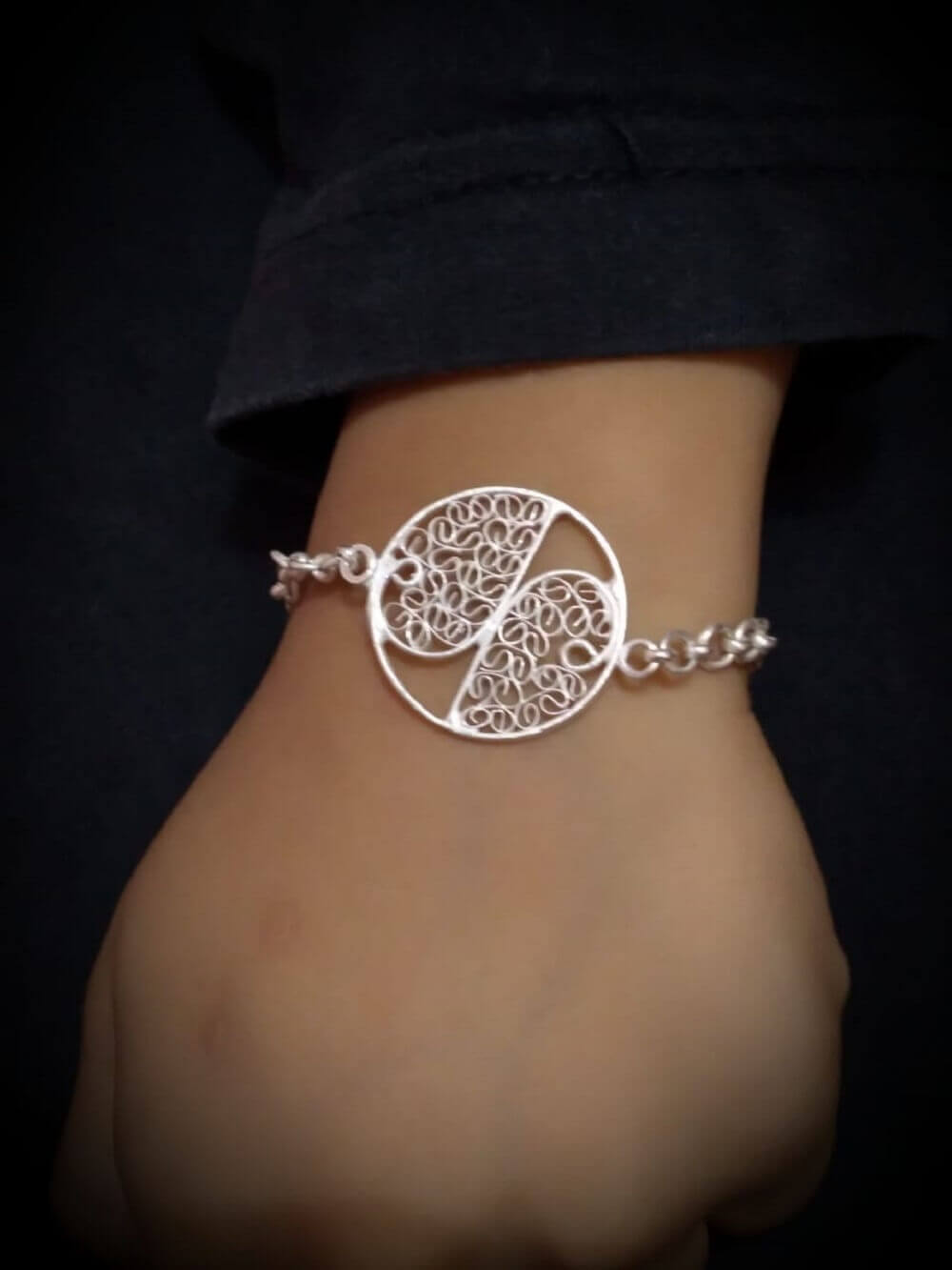 Silver Rakhi for brother India RAK044_2