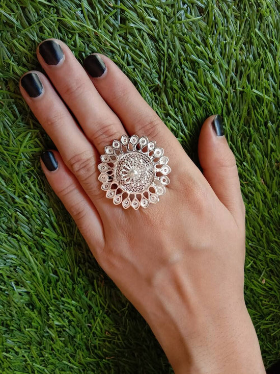 Silver look-alike peacock Ring with Stones – RKG SHOPPING